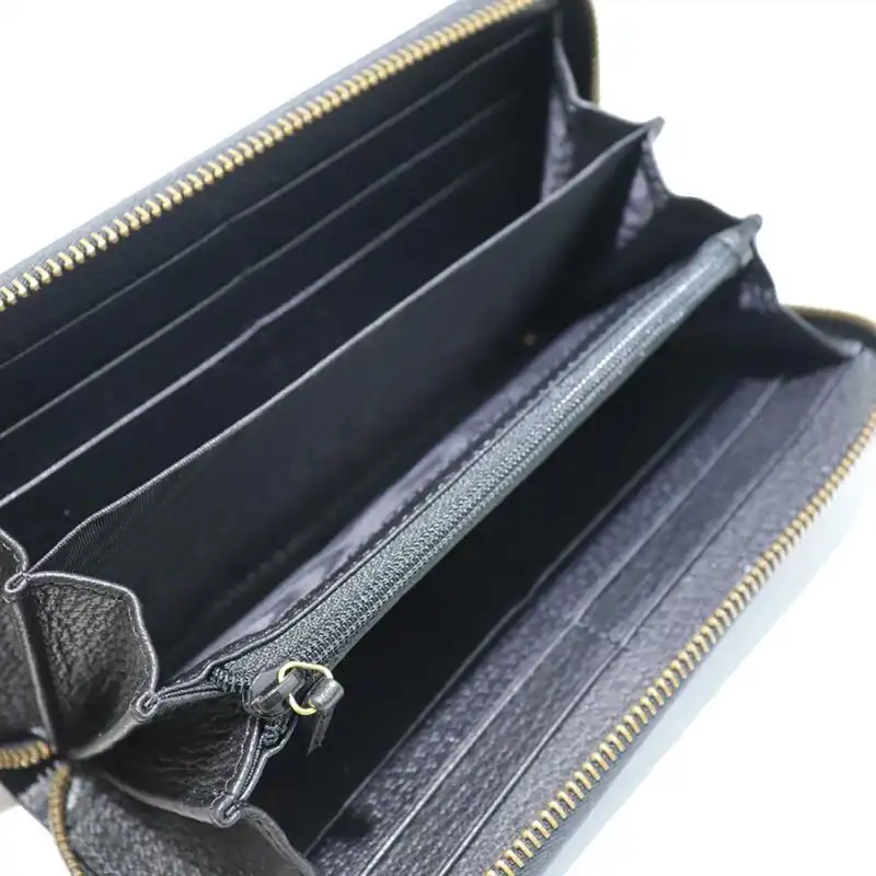 G*u*i brand handbags zip around wallet 1904g0022