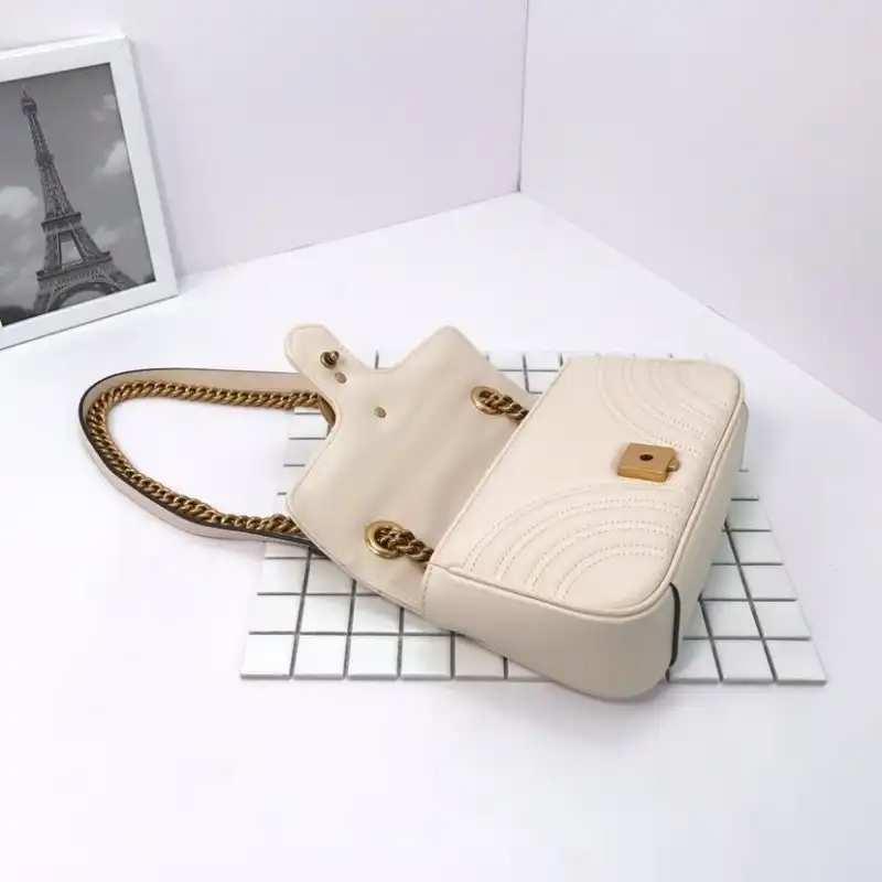 G*u*i bags 19b57g0011