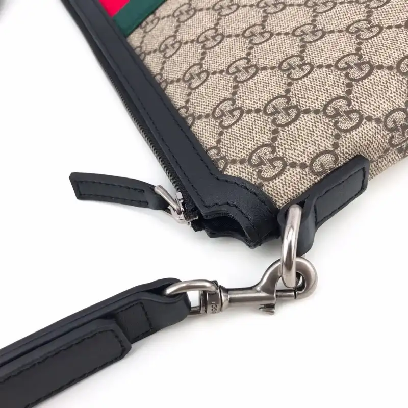 G*u*i bags 19b57g0054