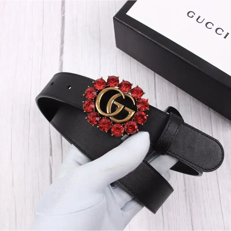 G*u*i s belte 19xia0102