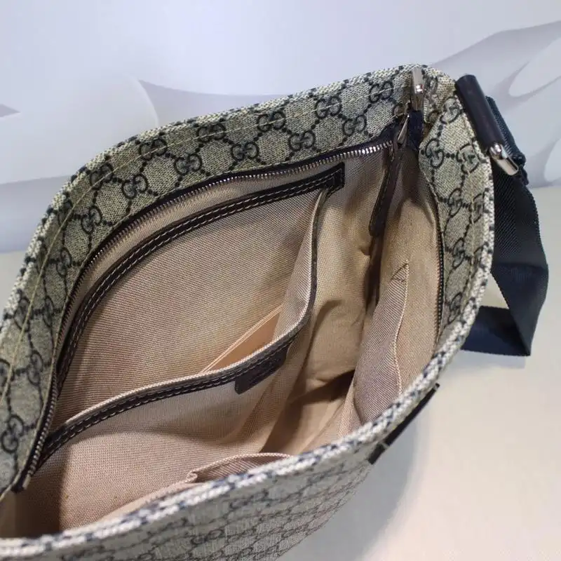 G*u*i messenger bags 19gm0033