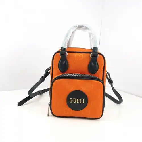 G*u*i bags 208b570145