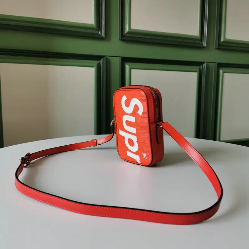 Loewe Bags 20DJ570191