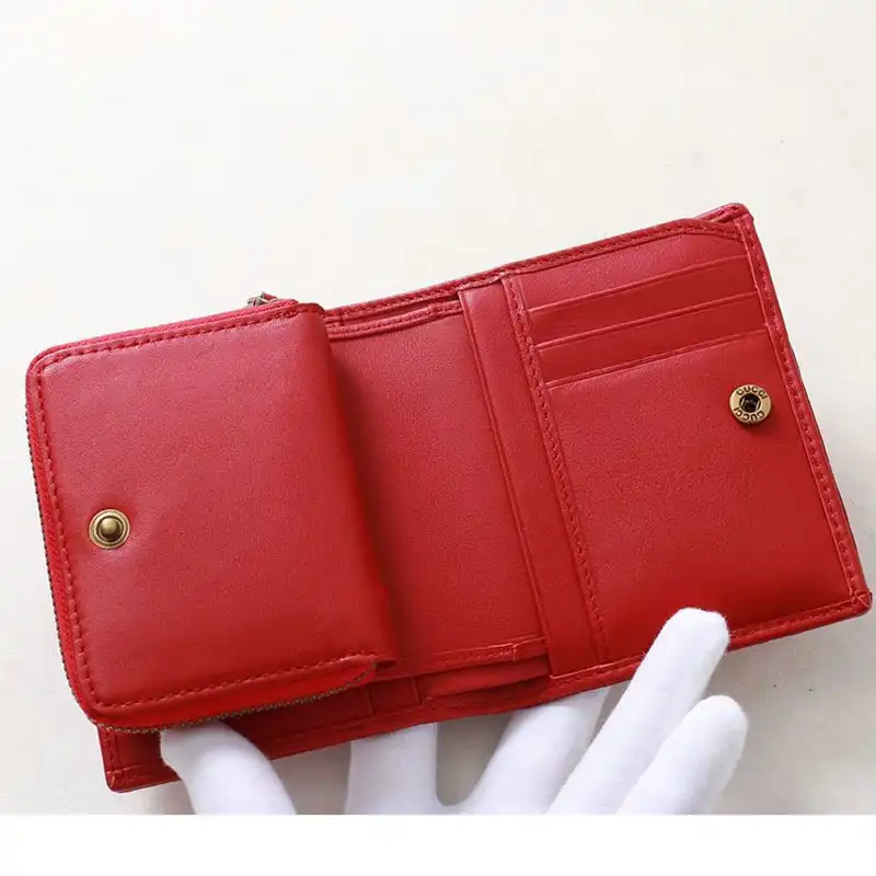 G*u*i bags 20b570308