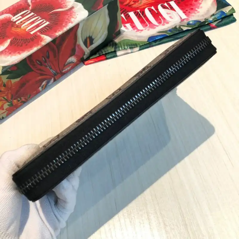 G*u*i bags 20guc0073