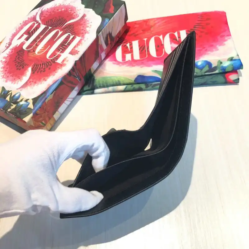 G*u*i bags 20guc0137