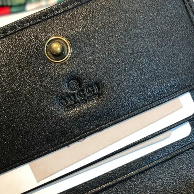 G*u*i bags 20guc0229