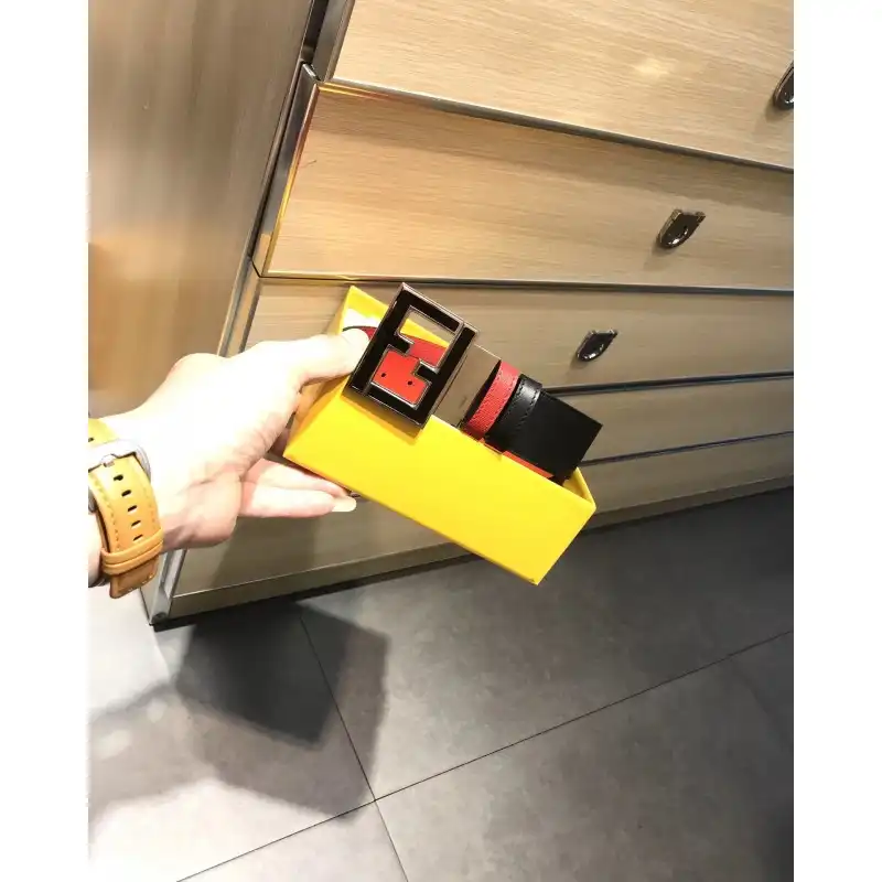 Fendi s Belt 20XIA0021