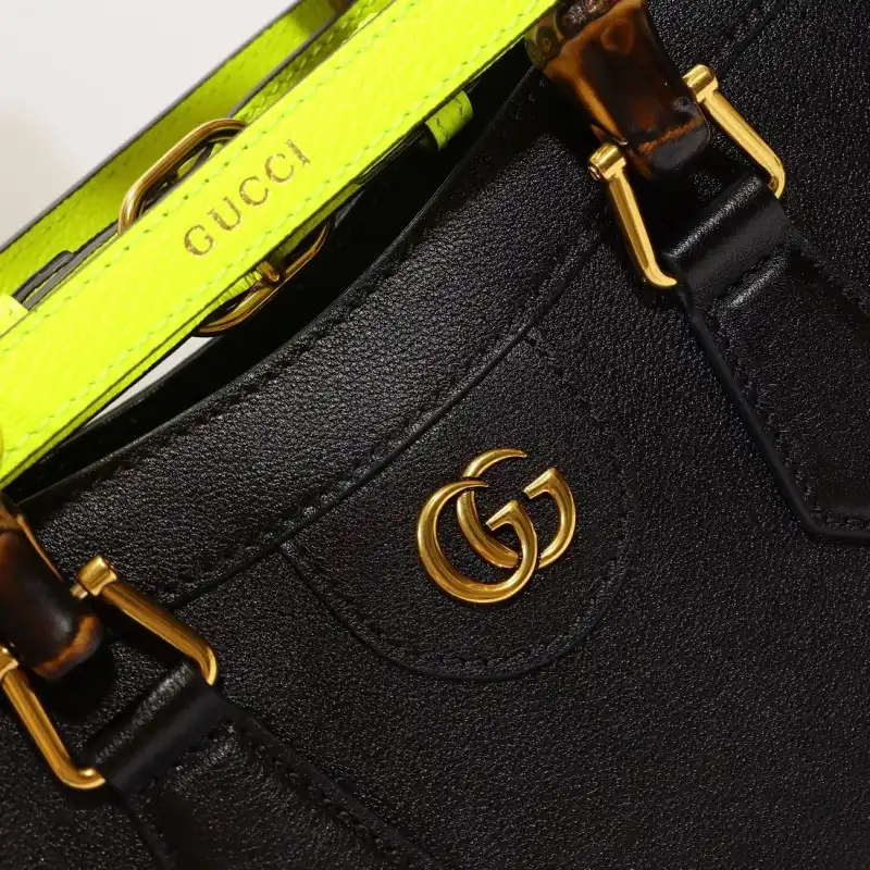 G*u*i s bags 2108dj0082