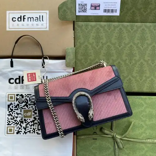 G*u*i bags 2111ya0021