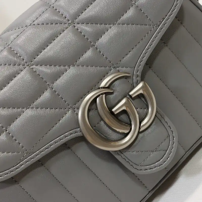 G*u*i bag 2112dj0003