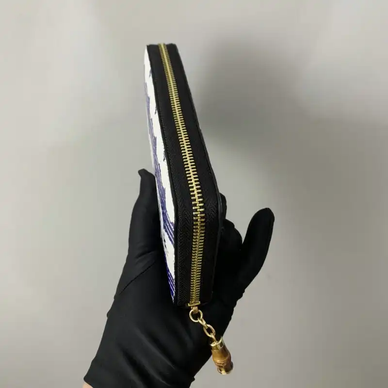 G*u*i bags 2112dj0073