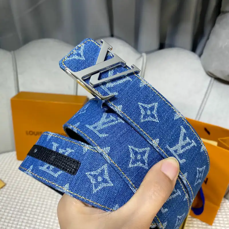LV Belts 2201XA0131