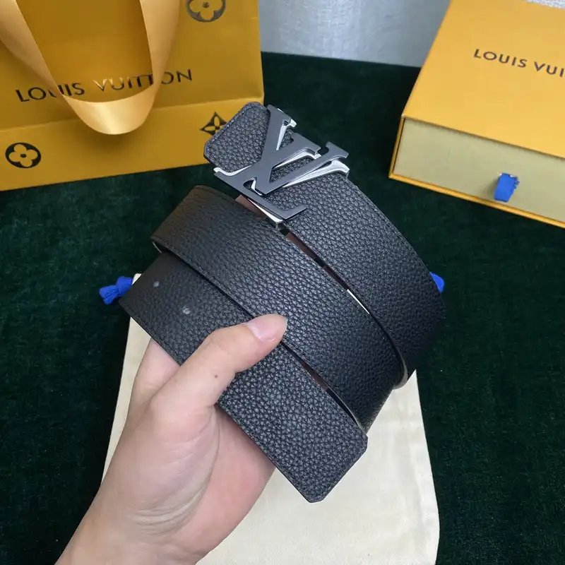 LV Belts 2201XA0257