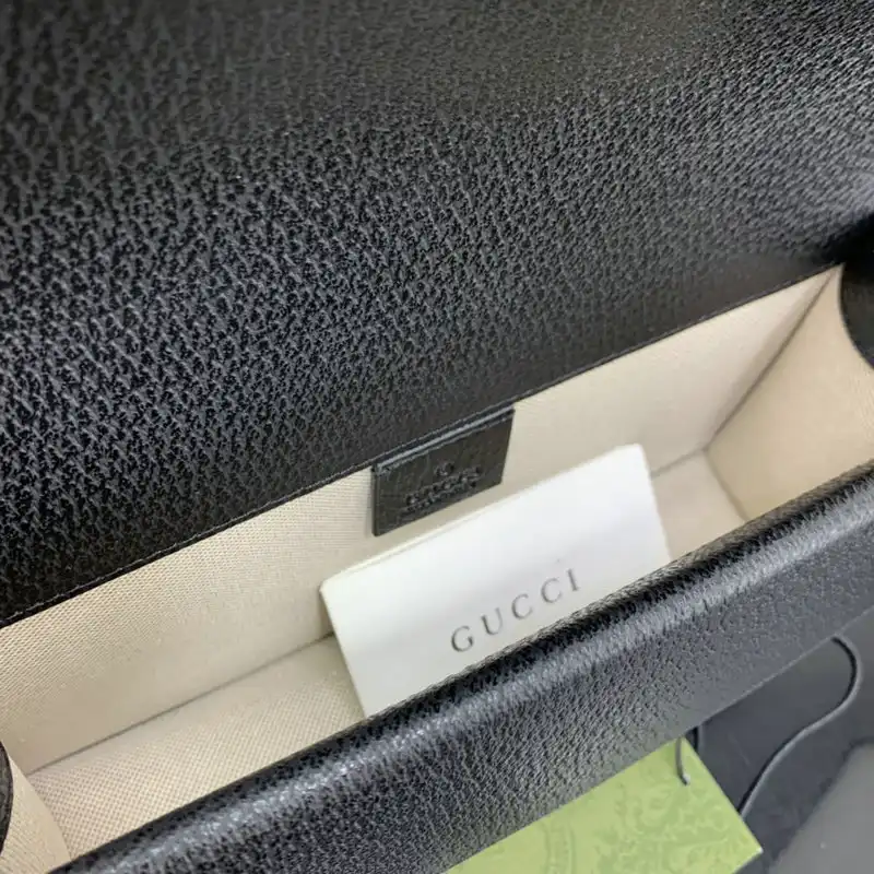 G*u*i bag 2204ya0028