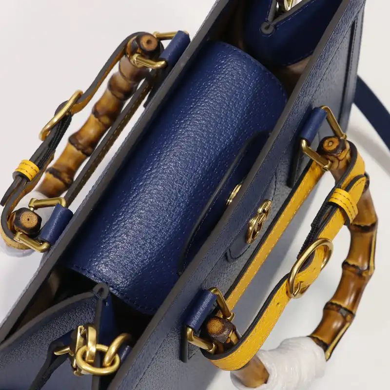 G*u*i bag 2206dj0028