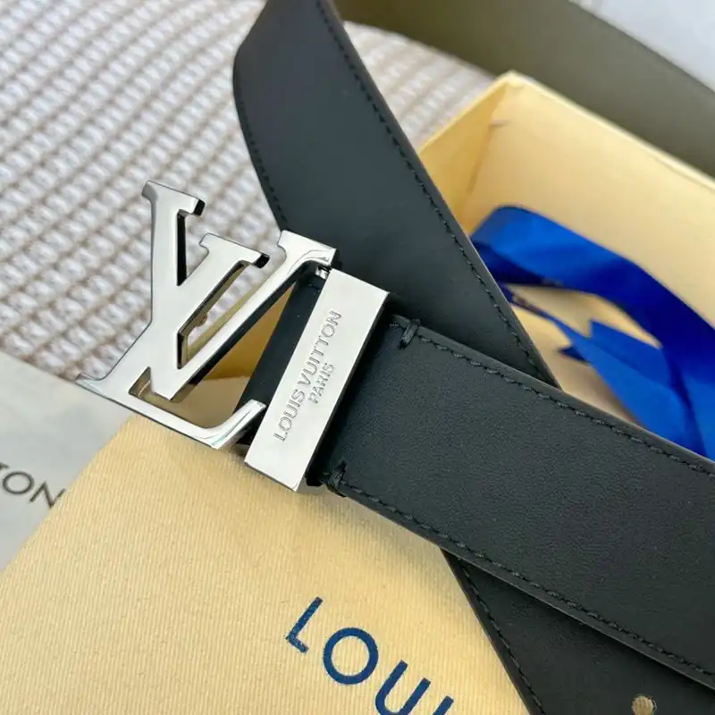 LV Belts 2210XA0044