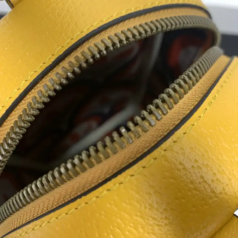 G*u*i bag 2210ya0161