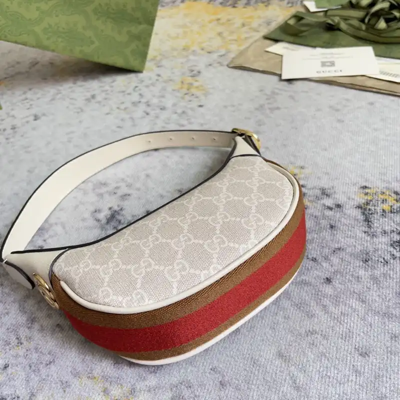 G*u*i bag 2212dj0021