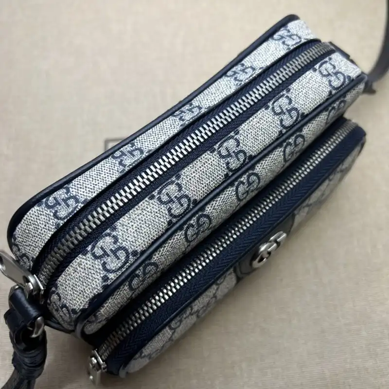 G*u*i bag 2304ya0152