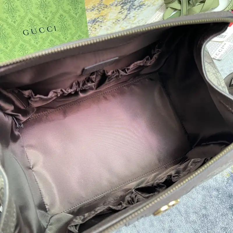 G*u*i bags 2312ya0095