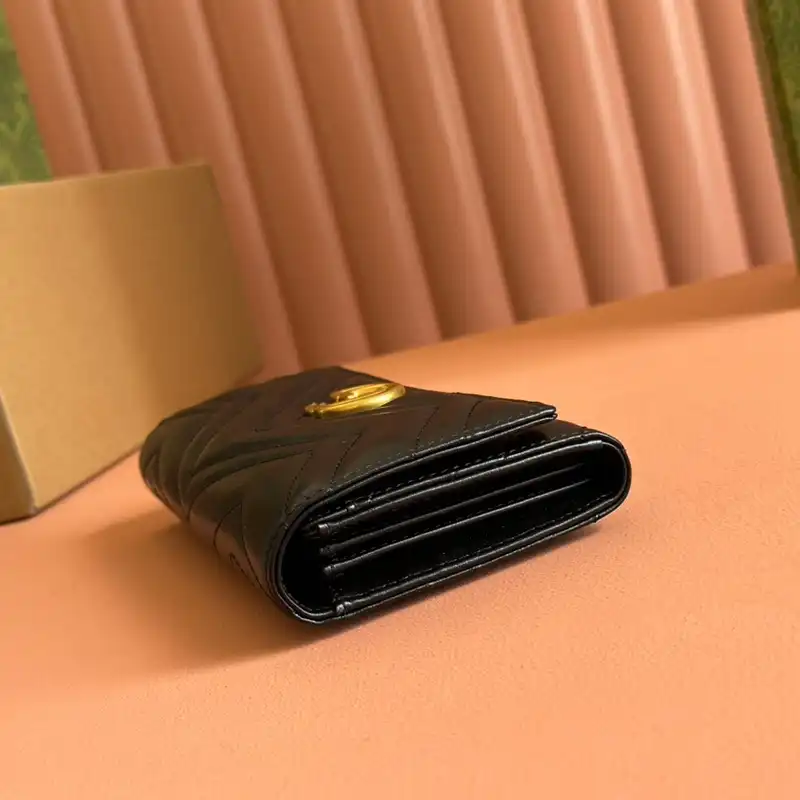 G*u*i bags 2407yz0241