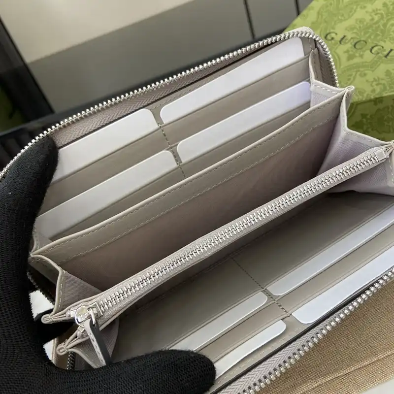 G*u*i bags 2407yz0267