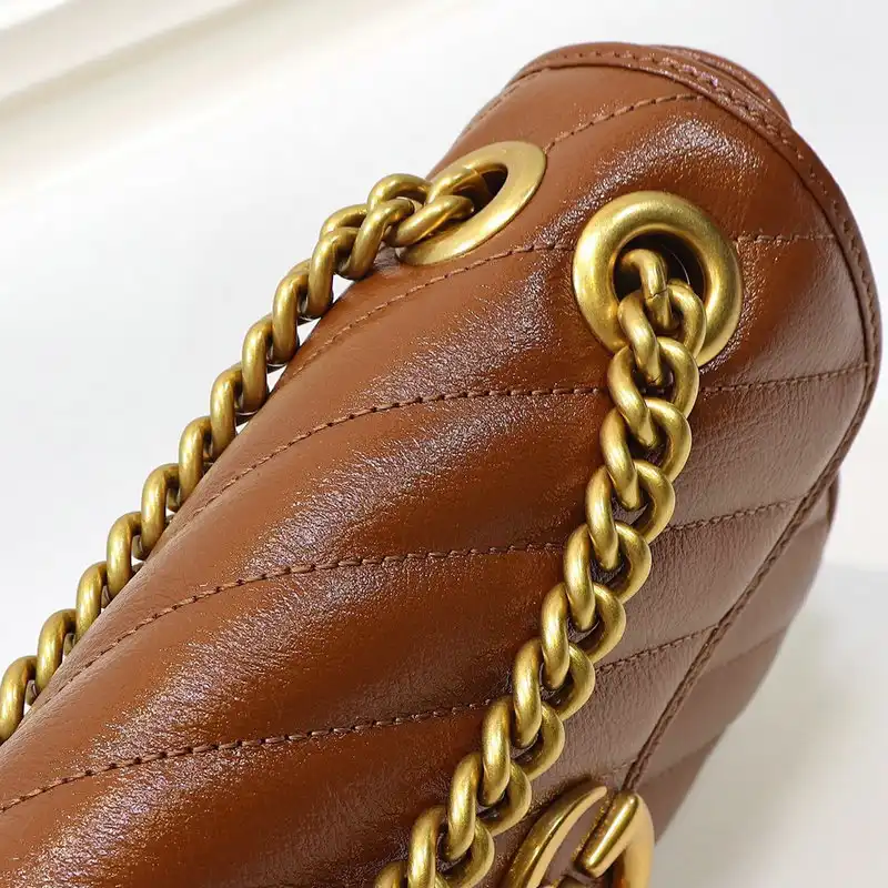 G*u*i bags 2012sh0005