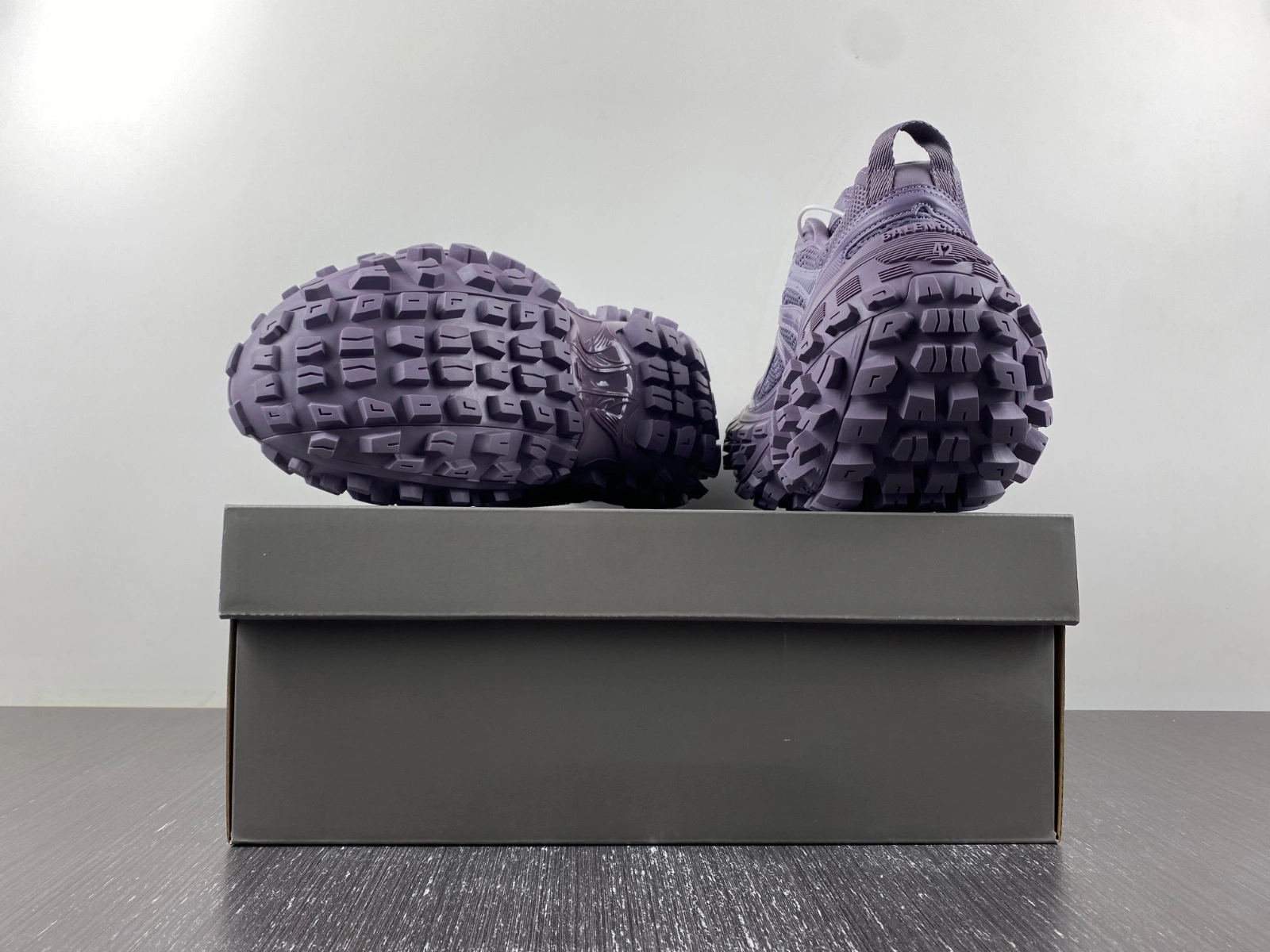 Balenciaga 685613 W2RAM Original 4312