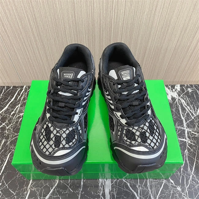 Bottega Veneta Sneaker StreetReady 2606