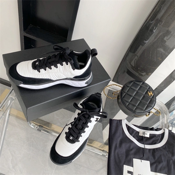 AllSeason Chanal Sneakers 2179