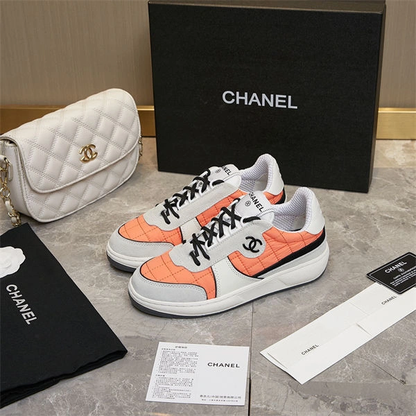 Chanal Sneakers Versatile 2212