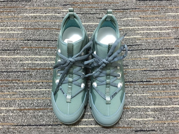 DR Sneakers EyeCatching 1335