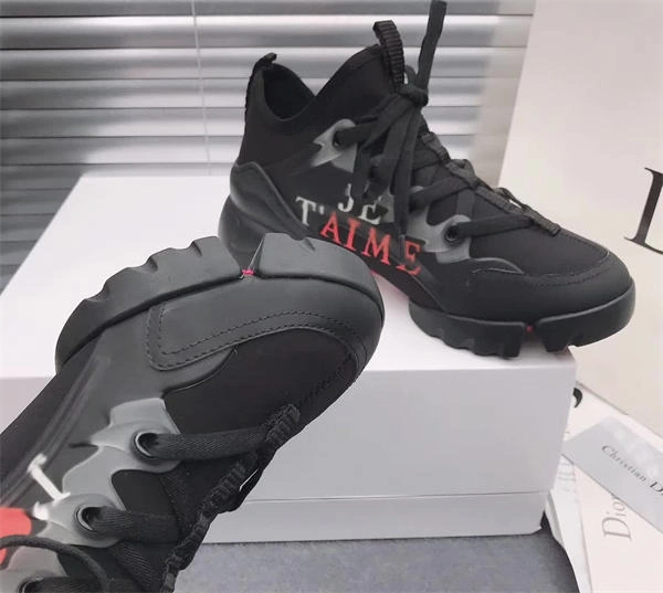 Dr Sneaker Vibrant 1467