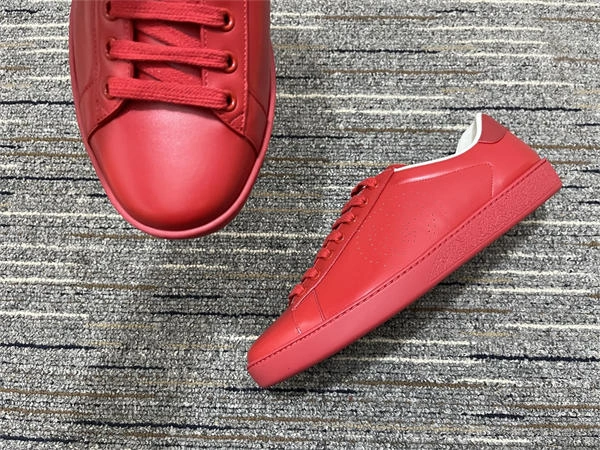 breathable G*u*i ace sneaker 116