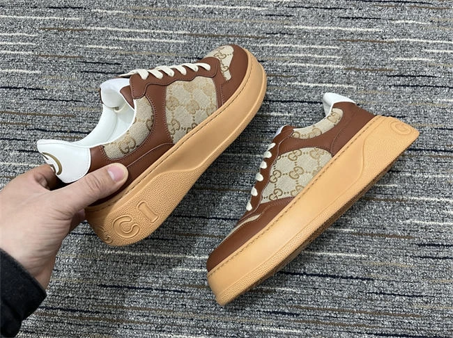 G*u*i low top sneaker breathable 555