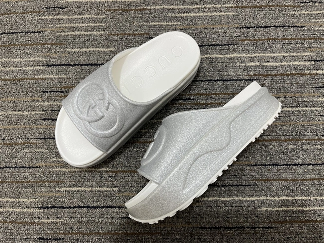 G*u*i slide tailored 390