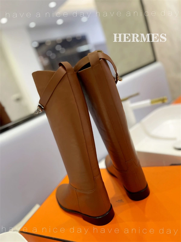 Comfortable H Boot 2422