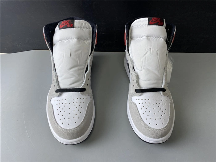 Jordan1 Retro Light Smoke Grey 555088- Fashionable 3738