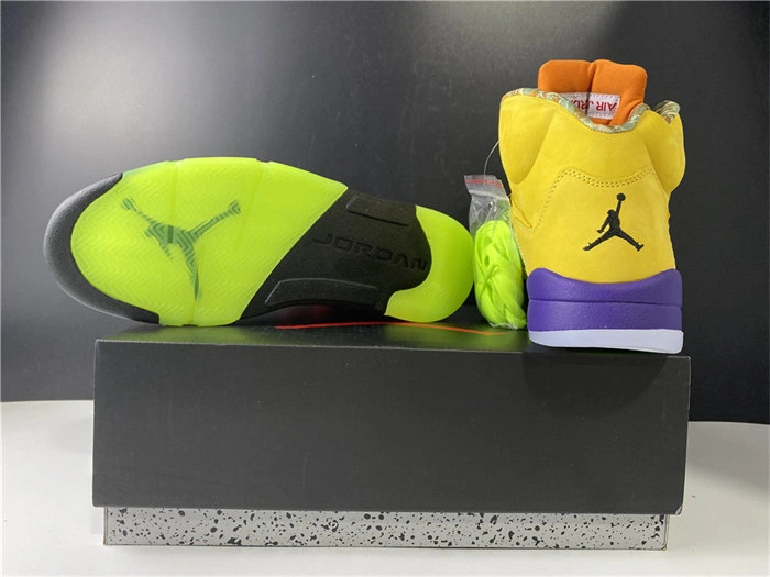 SmoothTexture Jordan5 Retro What The CZ5725- 4019