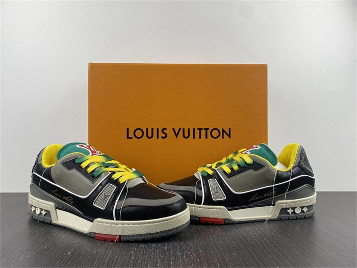 ModernLook Luis Vitton Trainer Green SS21 1A8QA 2146