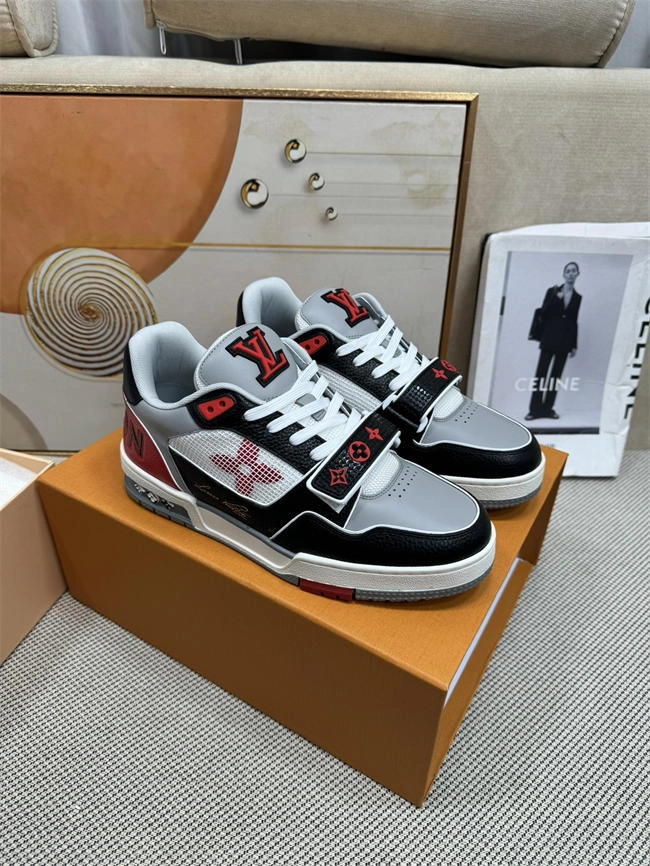Compact Lv Trainer Sneaker 2020