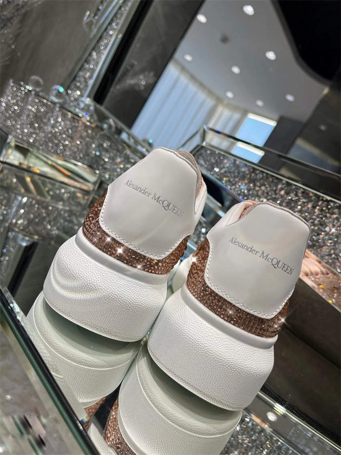 UrbanChic Mc Queen 2511