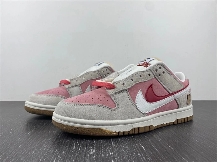 Timeless Nike Dunk Low SE DO9457- 4662