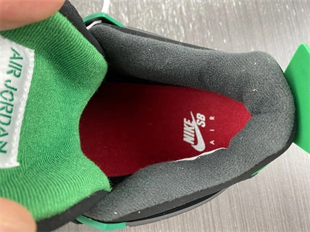 Attractive Nike SB x Air Jordan 4 DR5415- 3945