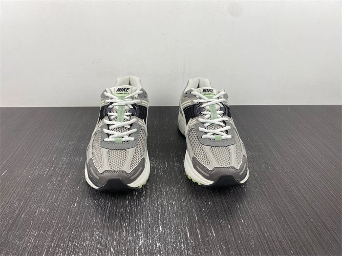 Sustainable Nike Zoom Vomero 5 Cobblestone Flat Pewter FB8825- 5300