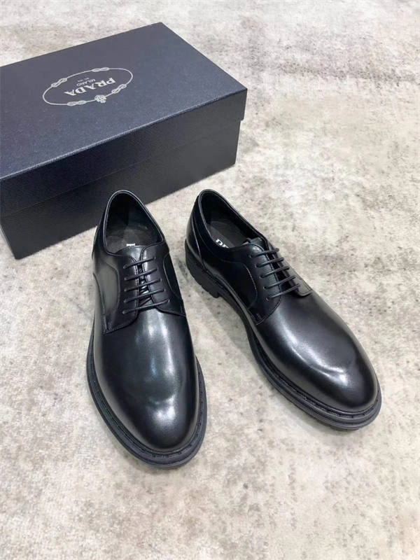 PRADA TimelessDesign 3240