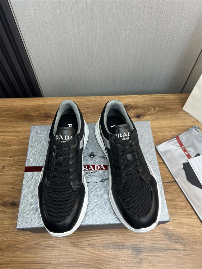 Chic Prada Runner Sneaker 3207